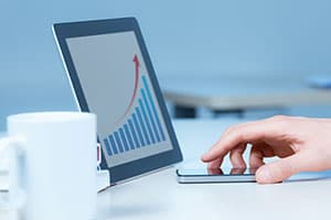 EETRADE易投贵金属智能交易APP软件：移动端交易体验报告