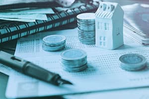 美联储降息预期降温，黄金短期走势如何演绎？